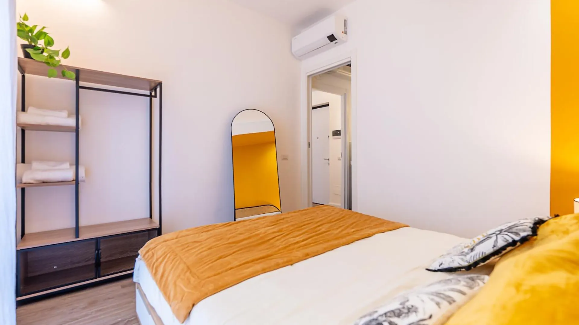 Navigli Duomo Chic Apartment Wifi Ac Milaan Italië